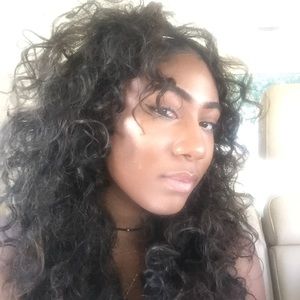 Meet your Posher, Aliyah